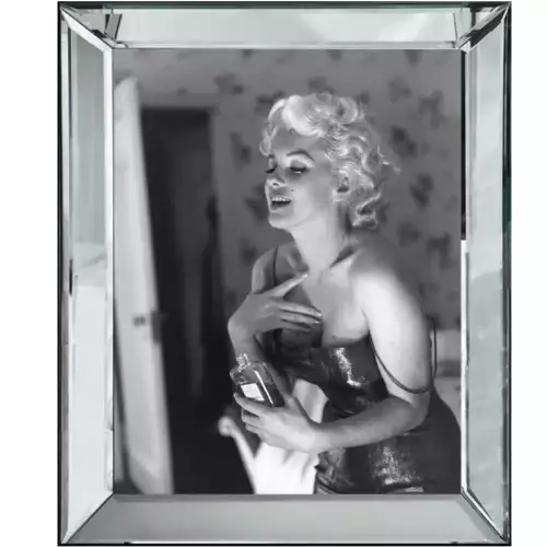 Bild Monroe Chanel No. 5 - 50x4,5x60cm Marilyn Monroe