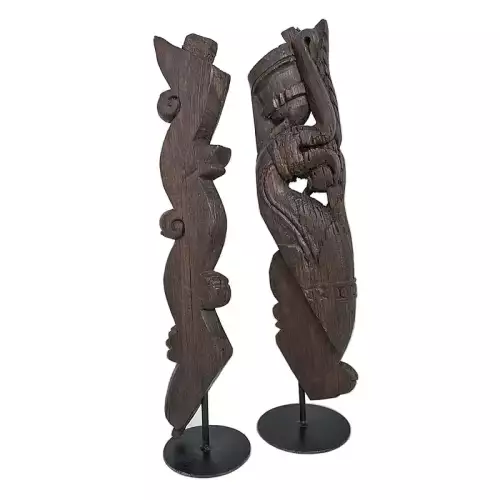 Statue/Skulptur 18x18x67cm Alte Schnitzereien